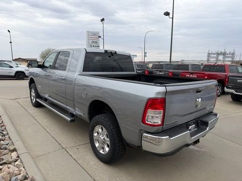 Used 2020 RAM 2500 Big Horn w/ Level 1 Equipment Group image 8