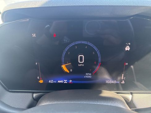 Used 2024 Chevrolet TrailBlazer LT w/ Convenience Package image 29