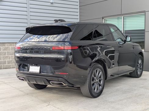 Used 2024 Land Rover Range Rover Sport Dynamic SE image 7