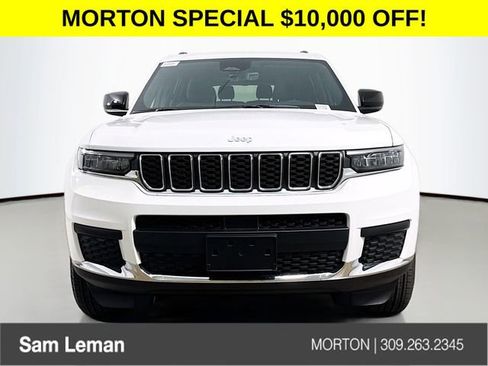 New 2025 Jeep Grand Cherokee L Laredo image 2