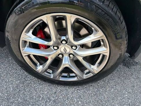 Used 2023 Dodge Durango R/T AWD/4WD image 11
