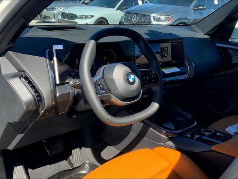 Used 2026 BMW X3 xDrive30 w/ Premium Package image 8