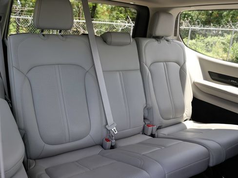 Used 2022 Jeep Grand Wagoneer Series I AWD/4WD image 21