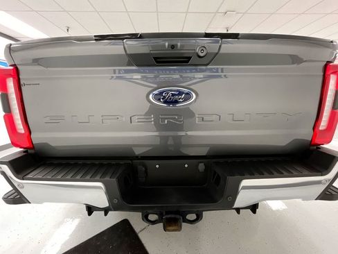 Used 2023 Ford F450 Lariat w/ FX4 Off-Road Package image 7