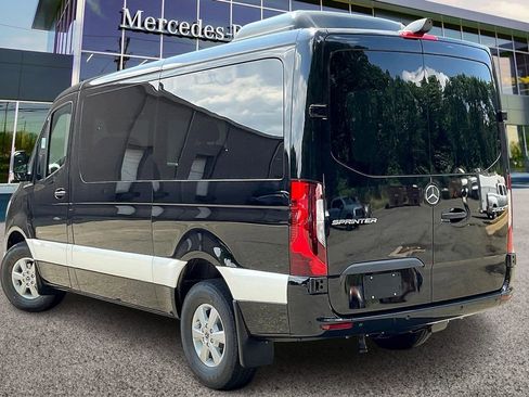 New 2025 Mercedes-Benz Sprinter 144 Cargo image 3