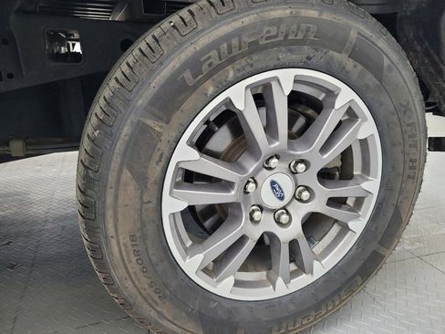 Used 2020 Ford F150 Lariat image 31