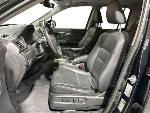 Used 2023 Honda Ridgeline RTL-E image 12