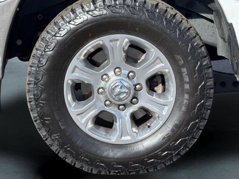 Used 2024 RAM 3500 Big Horn image 29