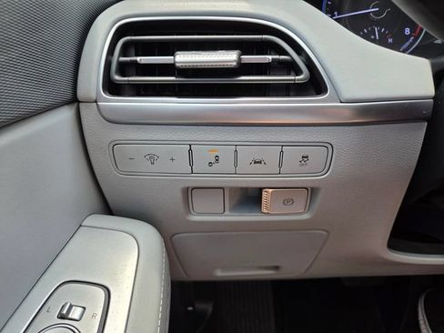 Used 2020 Hyundai Palisade SEL FWD image 22