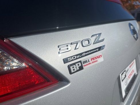 Used 2020 Nissan 370Z image 32