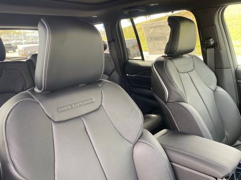New 2025 Jeep Grand Cherokee Overland w/ Adv Protech Group III AWD/4WD image 32