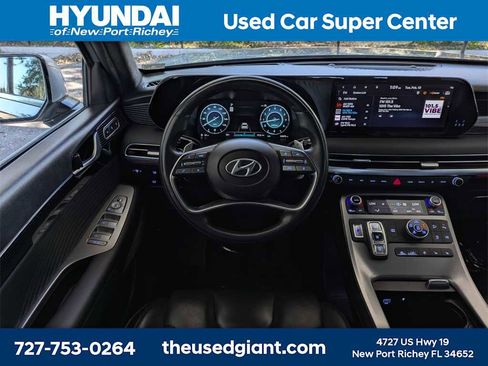Used 2023 Hyundai Palisade Calligraphy image 24