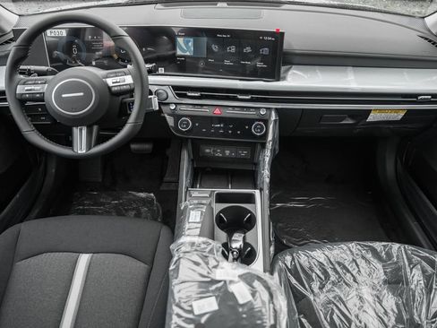 New 2026 Hyundai Sonata SEL image 17