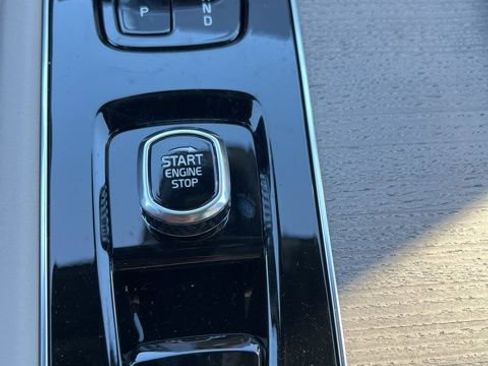 New 2026 Volvo XC90 B5 Plus w/ Protection Package image 15