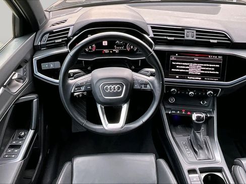 Used 2023 Audi Q3 2.0T Premium Plus w/ Premium Plus Package AWD/4WD image 6