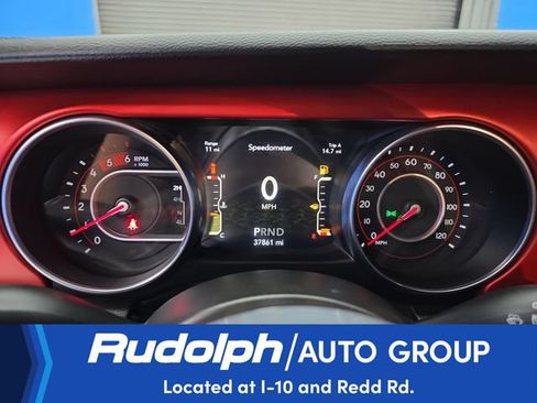 Used 2022 Jeep Wrangler Unlimited Rubicon w/ Steel Bumper Group AWD/4WD image 19