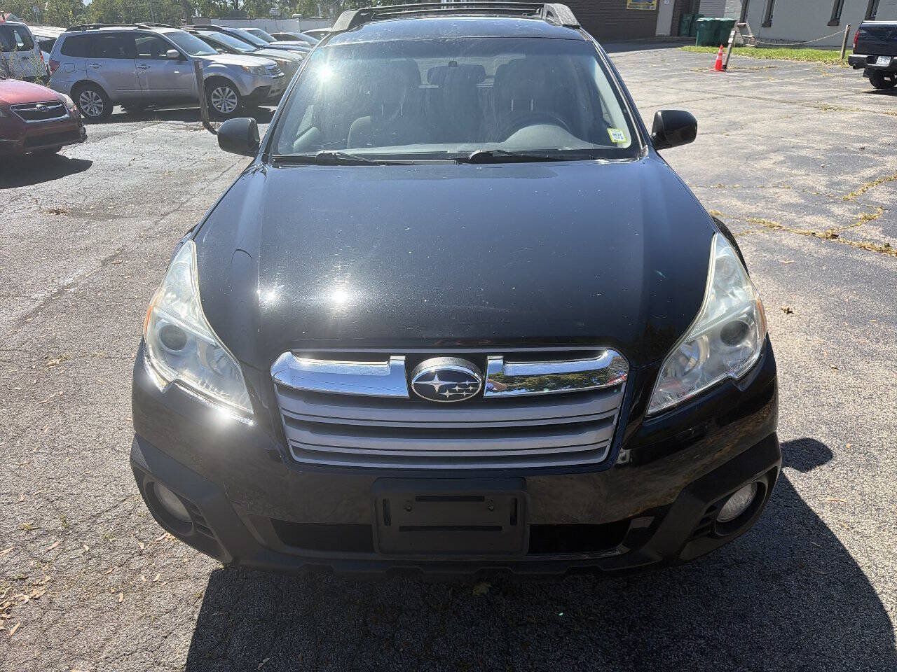 Used 2014 Subaru Outback 2.5i Premium AWD/4WD image 16