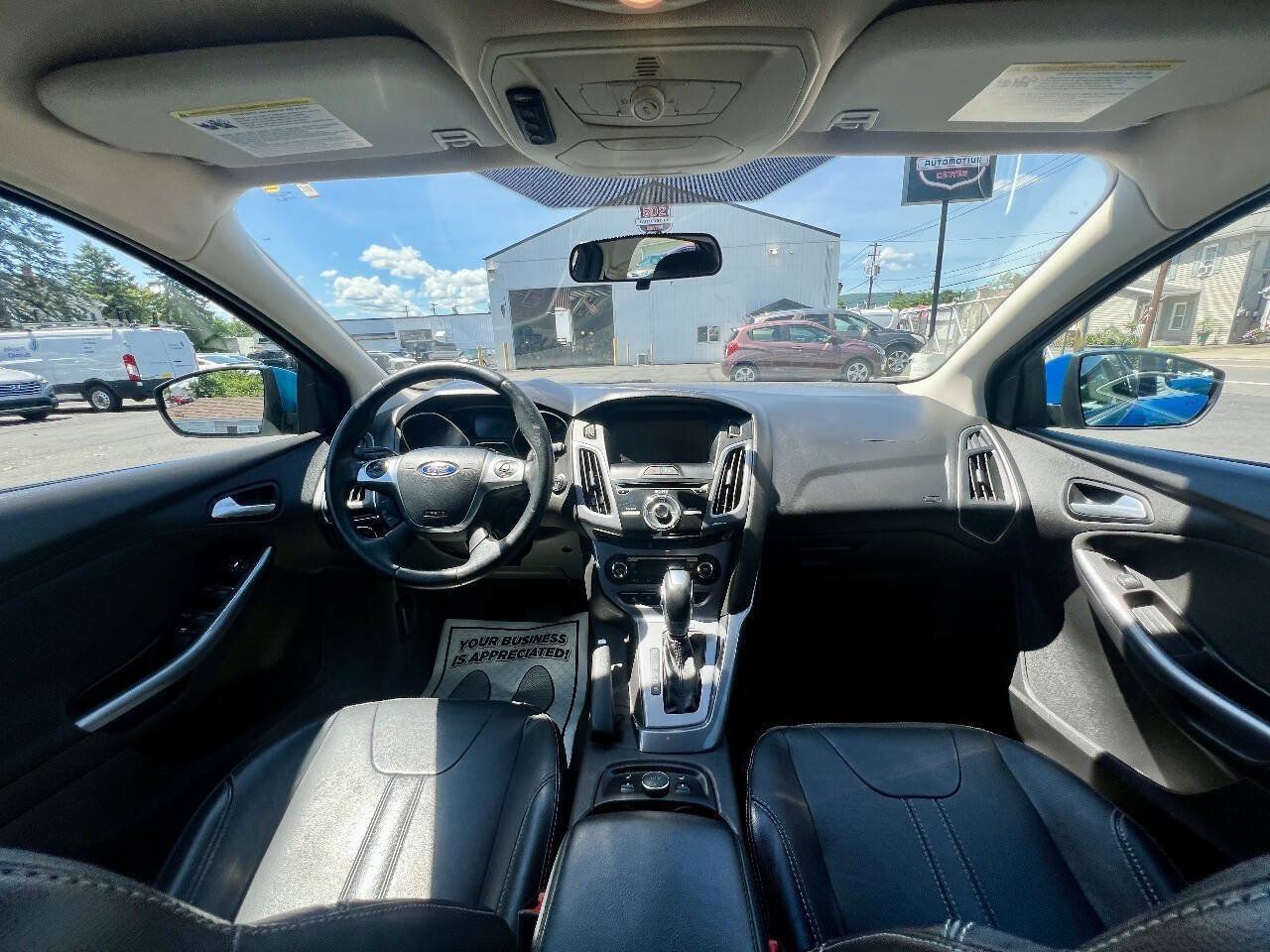 Used 2014 Ford Focus Titanium FWD image 13