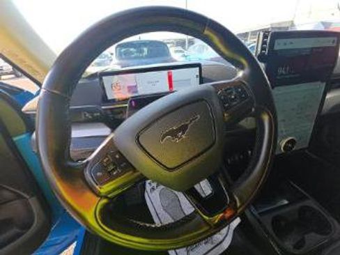 Used 2023 Ford Mustang Mach-E Select RWD image 18