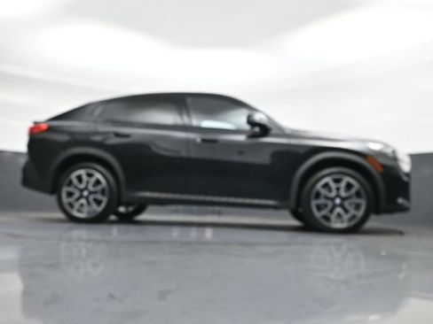 Used 2025 BMW X2 xDrive28i w/ Technology Package AWD/4WD image 30