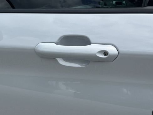 New 2026 Ford Explorer Active RWD image 23