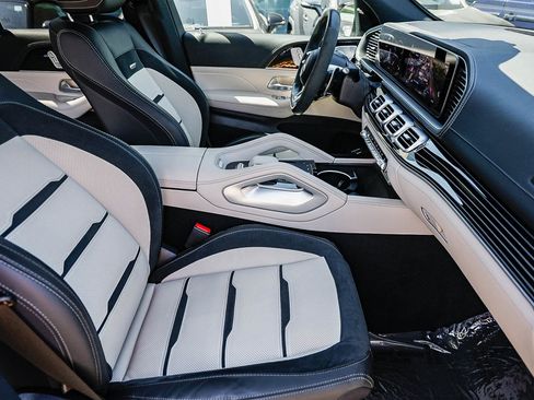 Certified 2024 Mercedes-Benz GLE 53 AMG 4MATIC image 17
