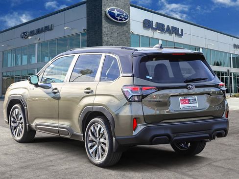 New 2025 Subaru Forester Touring image 6