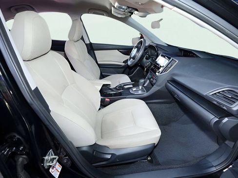 Used 2019 Subaru Impreza 2.0i w/ Eyesight image 12