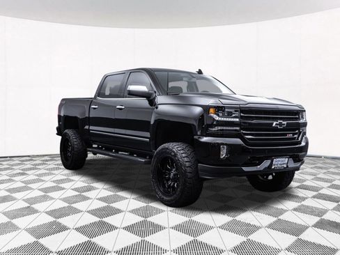 Used 2018 Chevrolet Silverado 1500 LTZ image 14