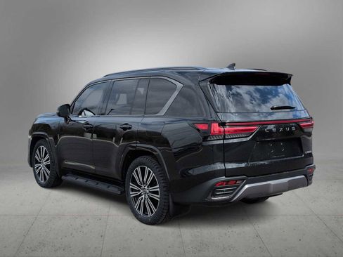 Used 2023 Lexus LX 600 4WD w/ Appearance Package image 6
