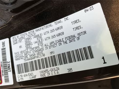 Used 2023 Toyota Sequoia Limited w/ Tow Technology Package image 21