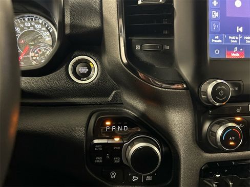 Certified 2022 RAM 1500 Big Horn w/ Built-to-serve Edition image 22