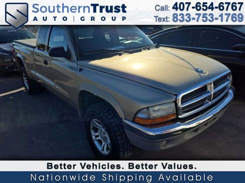 Used 2004 Dodge Dakota SLT w/ PWR Convenience Group image 1