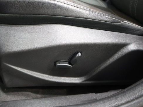 Used 2014 Ford Focus SE w/ Equipment Group 201A image 14