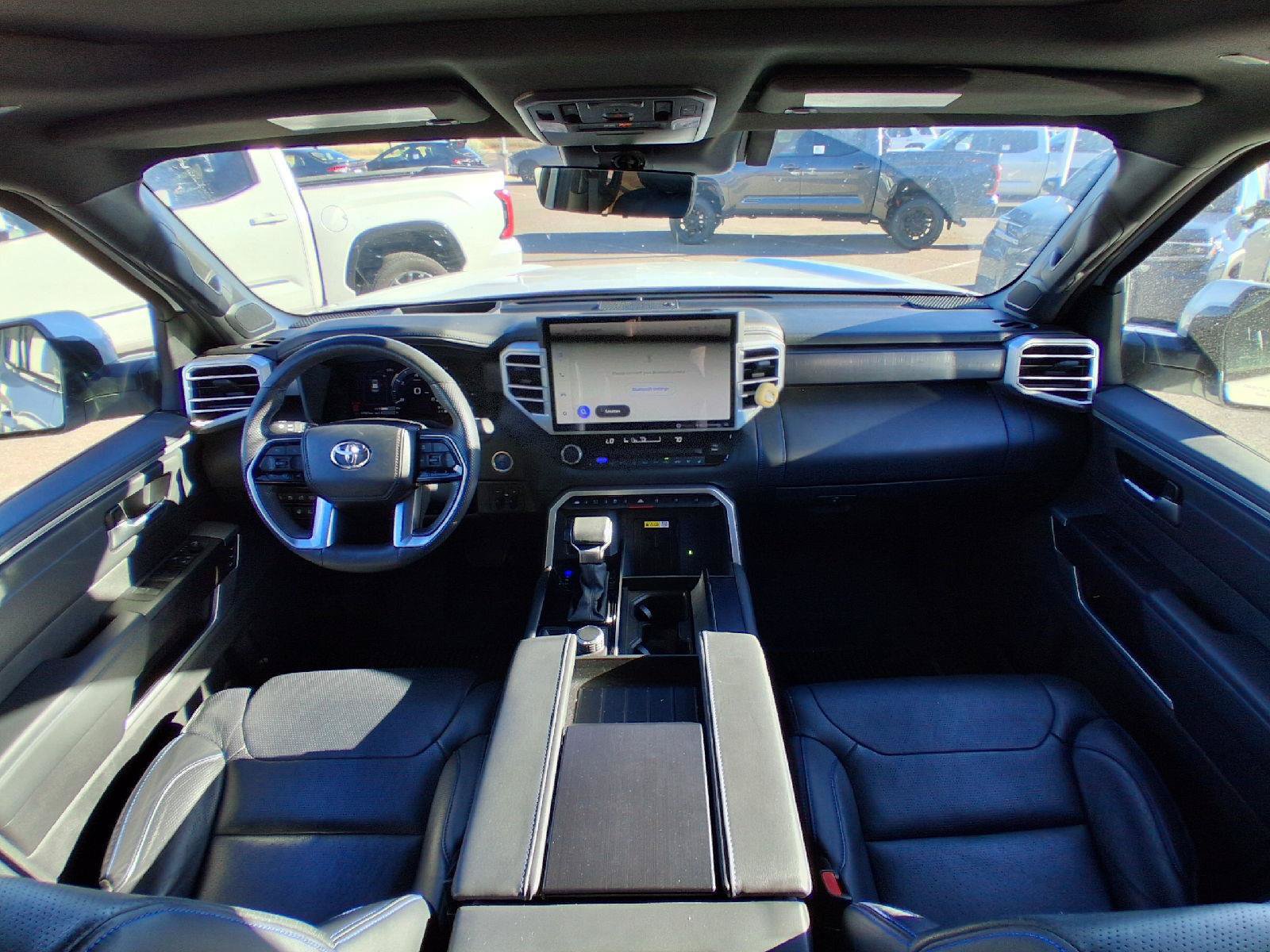 Used 2024 Toyota Sequoia Platinum AWD/4WD image 27