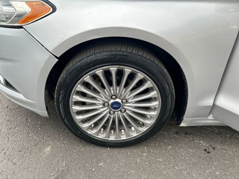 Used 2015 Ford Fusion Titanium image 10