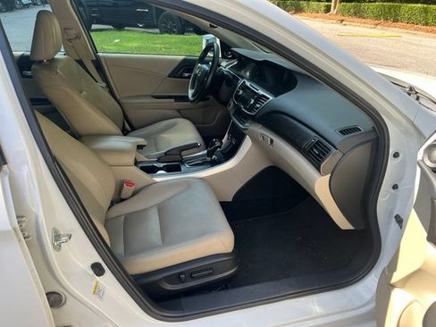 Used 2013 Honda Accord EX-L image 11