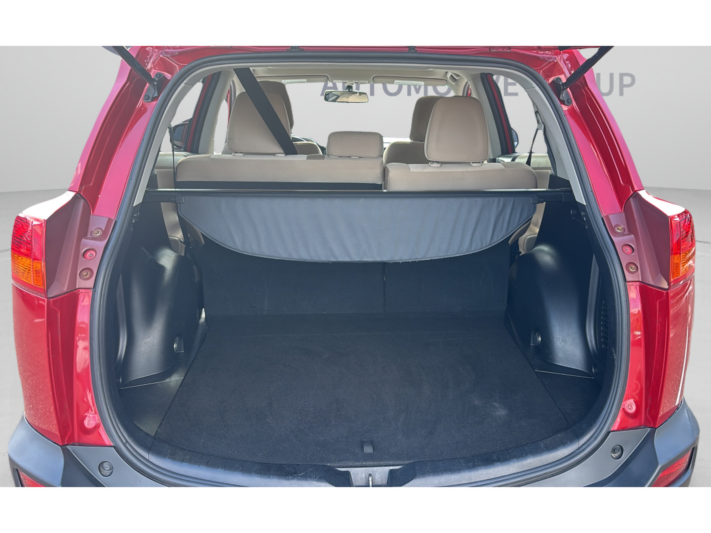 Used 2013 Toyota RAV4 XLE FWD image 11
