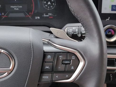 Used 2025 Lexus RX 350 Premium w/ Accessory Package (Z1) FWD image 29