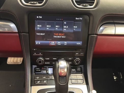 Used 2018 Porsche 718 Cayman GTS RWD image 11