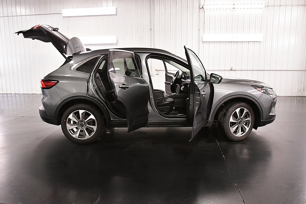 Used 2024 Ford Escape Platinum AWD/4WD image 33