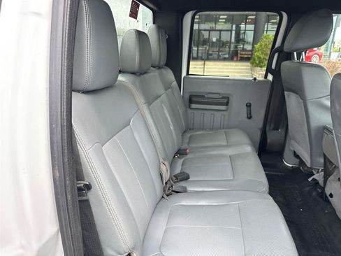 Used 2015 Ford F550 4x4 Crew Cab Super Duty image 16