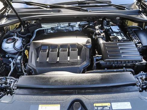 Used 2024 Audi Q3 2.0T Premium w/ Convenience Package image 26