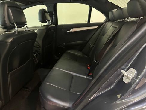 Used 2008 Mercedes-Benz C 300 Luxury image 24