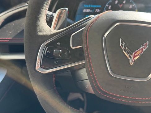 Used 2023 Chevrolet Corvette Stingray Premium Conv w/ Z51 Performance Package RWD image 19