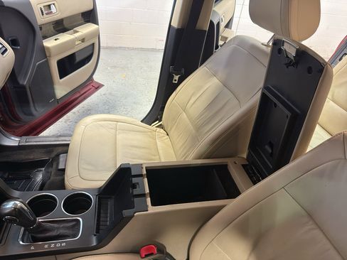 Used 2013 Ford Flex SEL AWD/4WD image 18