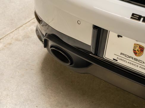 Certified 2026 Porsche 911 Carrera S RWD image 15