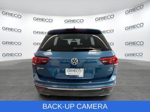 Used 2018 Volkswagen Tiguan SE FWD image 12