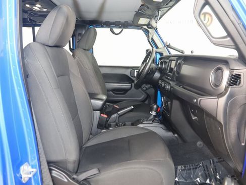 Used 2023 Jeep Gladiator Sport w/ Trailer Tow Package image 12