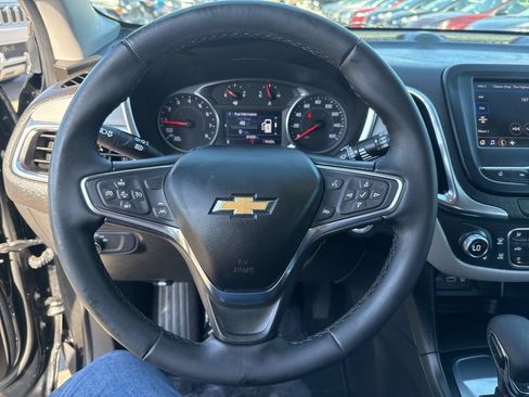 Used 2023 Chevrolet Equinox LT w/ Driver Convenience Package FWD image 12